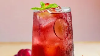 How Natural Antioxidants In Tart Cherry Juice Lower Soreness And Aid Sleep