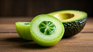 Amla vs Avocado: Why This Superfood Reigns Supreme
