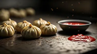 Kanpur Food Raid Uncovers Fly-Infested Momos and Discolored Chutney