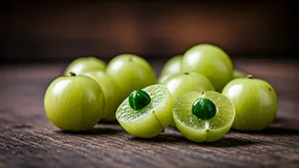 Forget Imported Berries: Indian Gooseberries Are The Ultimate Trend