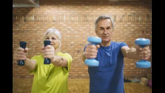 Entrando na terceira idade: descubra como é possível ganhar músculos após os 50 anos