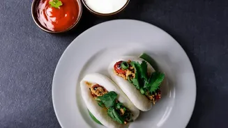 How Toum Creates Mayonnaise-Like Texture without Mayonnaise