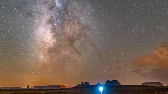 How To Start Stargazing With A Phone And The Naked Eye