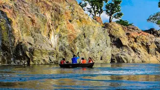 Satpura boat safaris: A unique experience