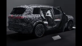 Audi prepara “super SUV” para desbancar rivais alemãs em 2026; veja fotos