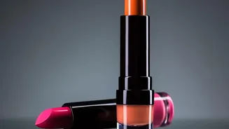 Glossy Lips Are Making Everyday Makeup Look Fresher