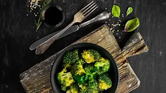 Cooking Method Matters: Why Steaming Broccoli And Cabbage Delivers Double The Polyphenols