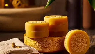How to reduce your holiday carbon footprint with handmade artisan gifts and green plants