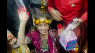 Kangana Ranaut Performs Rudra Abhishek At Deoghar’s Baidyanath Mandir