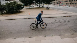 5 ways cycling to work can boost your productivity