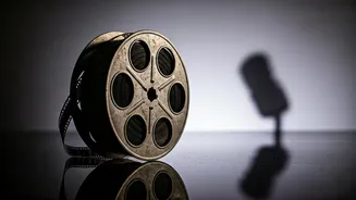 Sunil Grover's Aamir Mimicry: Marketing Genius!