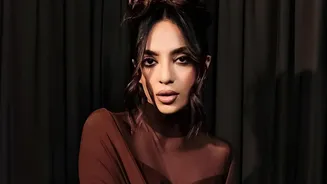 Brown Smoky Eyes Are Giving Festive And Evening Makeup A More Wearable Alternative To Heavy Eye Looks