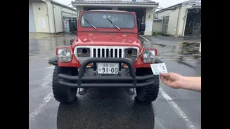 Militar usa papelão para aprovar Jeep em inspeção veicular
