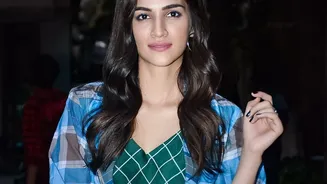 Kriti Sanon's Stability-Ball Workout Is Not A Beginner Move To Copy Unsupervised