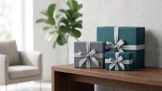 Young Professionals Compare Fixed RDs And Flexible Liquid Funds For Quick Festive Savings