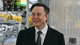 Musk owns 48.4% of SpaceX, stake worth over $900B