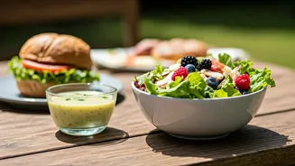 Light Meals Beat Heavy Lunches In Summer