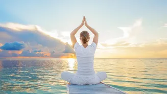 Why Night Yoga Calms Your Mind While Sunrise Practice Boosts Daily Workplace Energy