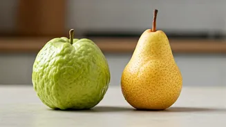 Guava vs. Pear: Unpacking the Fiber Content for Digestive Wellness