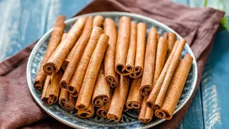 Ceylon Cinnamon's Paper-Thin Layers Make It Easier to Crumble