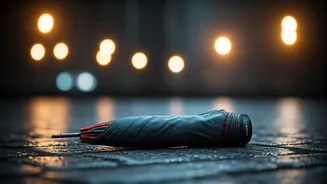 Compact Umbrellas Are The New Travel Essential