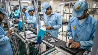 India's manufacturing sector rebounds in September