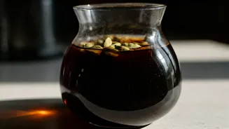 Why Cardamom Pods Belong In Your Morning Cold Brew