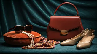 Channel Retro Glamour: 5 Iconic Vintage Accessories Inspired by Bollywood Divas