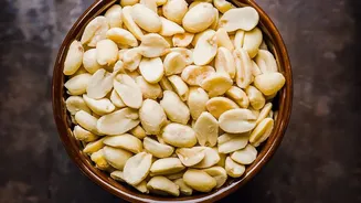 Homemade Salted Peanuts Can Turn Crisp Without Added Oil