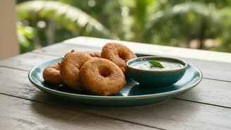 Mangalore Banana Bajji Is a Crispy Treat With a Soft Fruity Centre