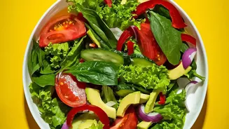 Ingredient Order Can Decide Whether a Salad Stays Crisp