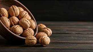 Eat Walnuts Daily for These 3 Health Reasons