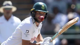 Cape Town Test: Hosts South Africa set Australia 288-run target