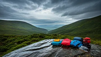 Young Travellers Want Rain Drama Without Landslide Stress