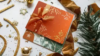 UPI Or Credit Card? Choosing The Right Payment Method For Your Festive Season Travels
