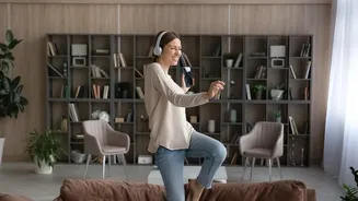 How Young Working Professionals Can Decide Between Renting And Buying Furniture