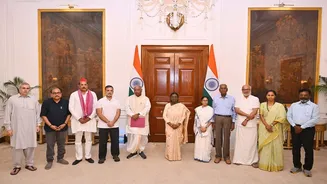 ‘President has asked for vote-theft evidence’: INDIA Bloc leaders after meeting Murmu