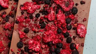 From Berries To Chocolate, Yoghurt Bark Gets Creative