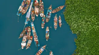 Indian Monsoon Markets Are Filled With Seasonal Ingredients Worth Trying This August