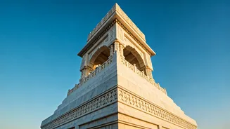 9 Wonders: Explore the World's Most Stunning Landmarks