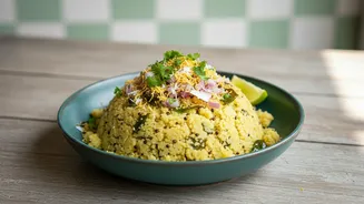 Mumbai Street-Style Upma Explained from Tempering to Toppings