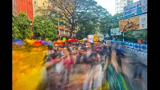 Rain Triggers Deadly Stampede During Durga Puja in Kolkata