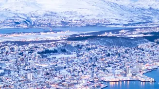 Packing Smart For Multi-Climate Travel: Coastal Humidity To High-Altitude Cold Passes