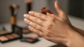Unlock Effortless Beauty: Master Your Makeup with Just Your Fingers!