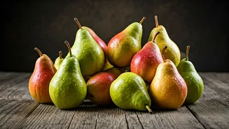 Why Everyone Is Buying Fresh Pears This Week