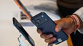 Indian Govt Denies Forcing Smartphone Makers To Share Source Code Amid Security Talks