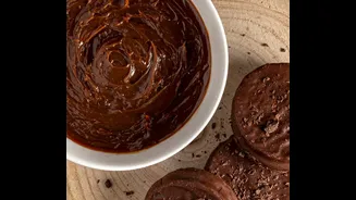 Brigadeiro cremoso de colher com mix de chocolates