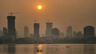 Bombay High Court bans firecrackers, Mumbai air worse than Delhi