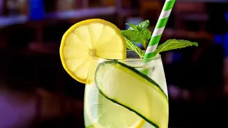 Natural Body Detox Guide Infuse Water With Cucumber Mint And Lemon For Hydration