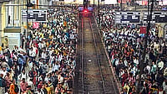 Commuter Groups Slam 'Illegal' Railway Strike In Mumbai; Demand ESMA Action And Fresh Probe Into Mumbra, Sandhurst Railway Accidents
